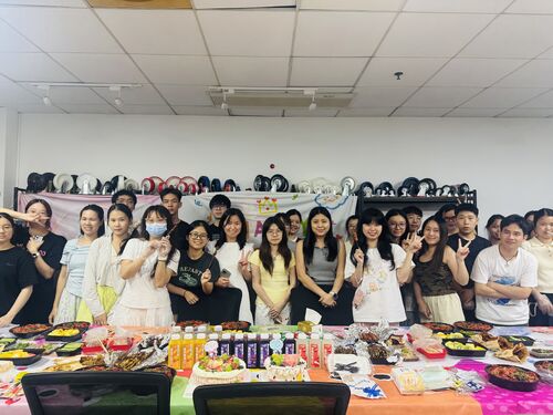Latest company news about Warm Hearts & Smooth Moves: Celebrating Our Quarterly Birthday Party at Guangzhou Ylcaster Metal Co., Ltd.