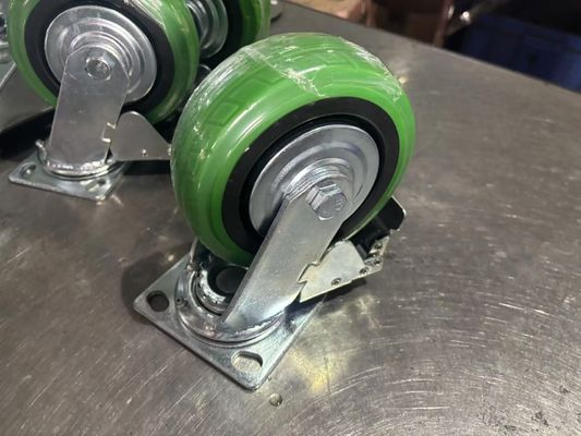 Heavy Duty Trolley Cart Wheels With 2.5 Bolt Hole Spacing Rubber / Nylon Swivel / Rigid